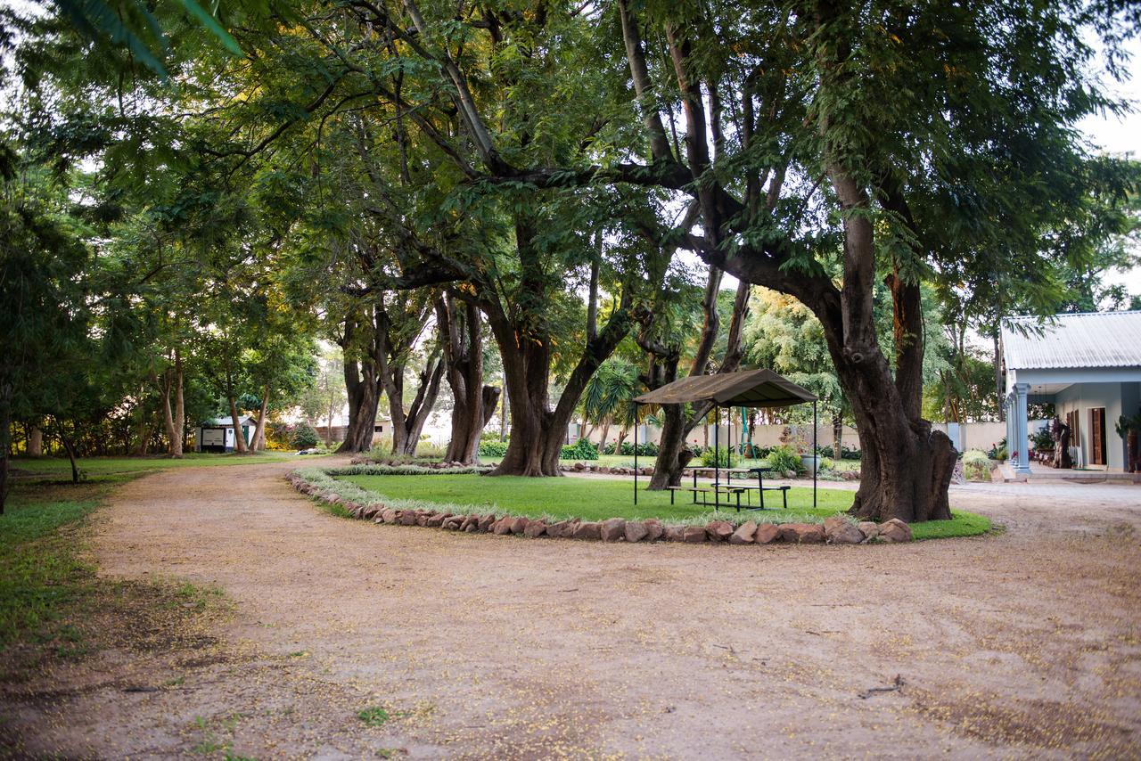 Fringilla Lodge Chisamba Exterior photo