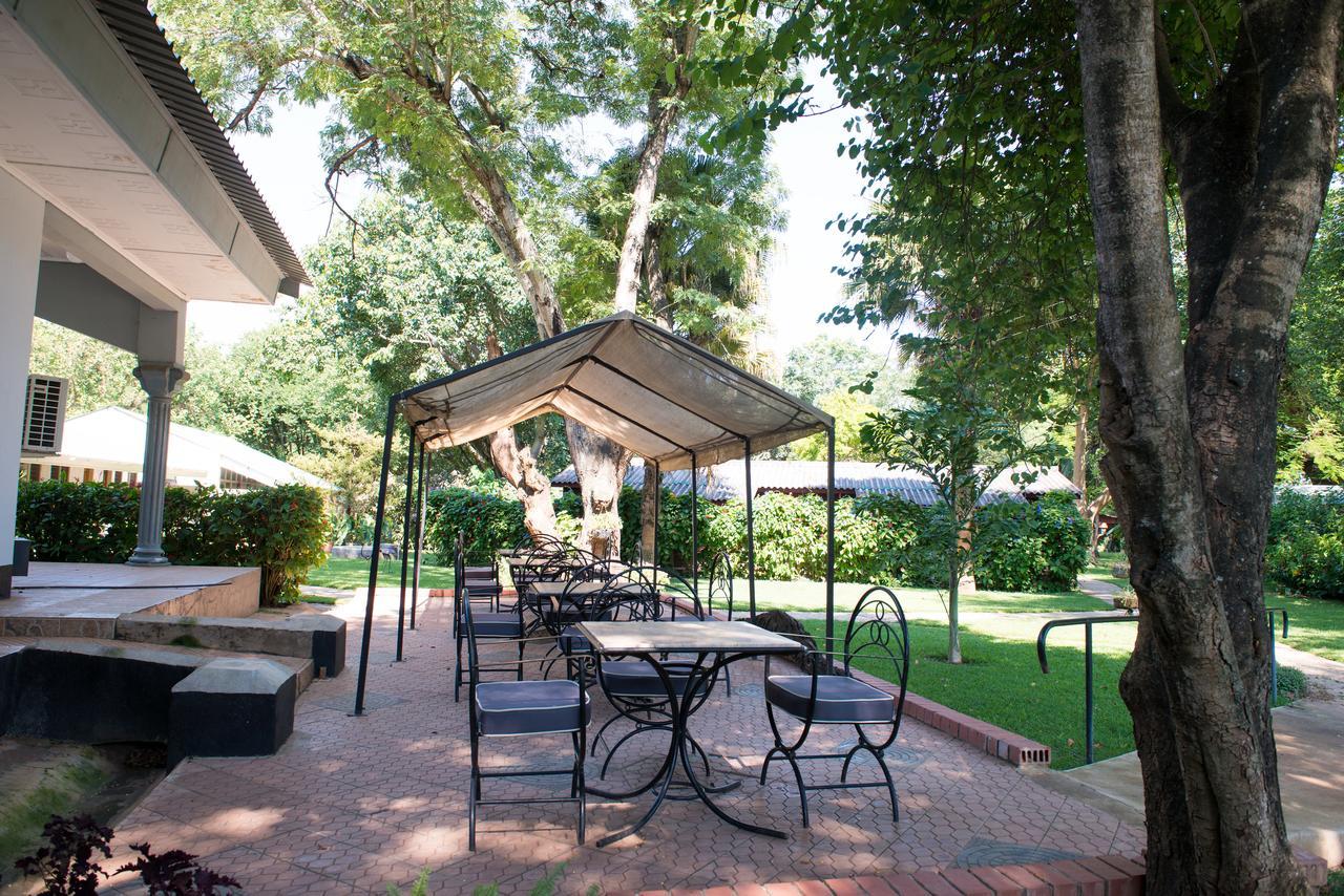 Fringilla Lodge Chisamba Exterior photo